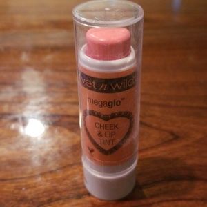 5/$15 Wet n Wild cheek & lip tint crush upon